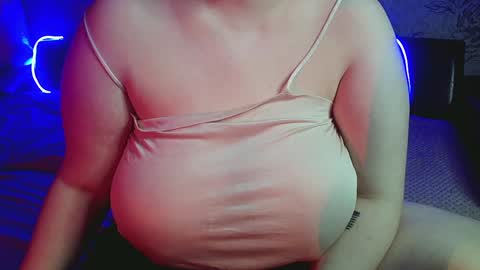 Snapshot of bubble_bambam chatting on January 11, 2025, 12:29 pm Nancy 3 online show from January 11, 2025, 12:29 pm