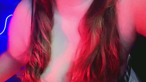 Snapshot of bubble_bambam chatting on January 12, 2025, 2:19 pm Nancy 3 online show from January 12, 2025, 2:19 pm