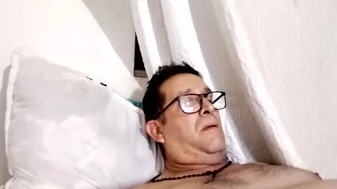 buchs32 online show from September 24, 2025, 4:16 am