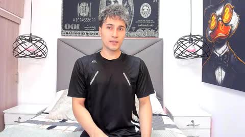 Snapshot of buddy_whitte chatting on November 16, 2025, 12:11 pm Buddy Whitte online show from November 16, 2025, 12:11 pm