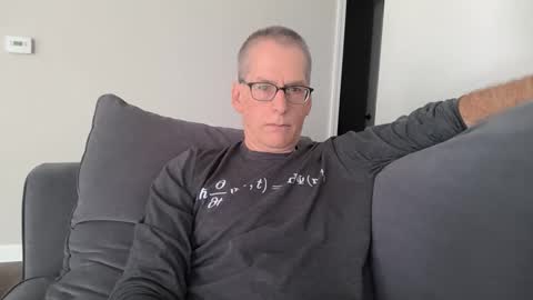 Snapshot of budman004 chatting on November 3, 2025, 3:24 pm budman004 online show from November 3, 2025, 3:24 pm