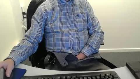 buggemann online show from November 5, 2025, 4:23 am