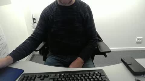 buggemann online show from November 10, 2025, 4:33 am