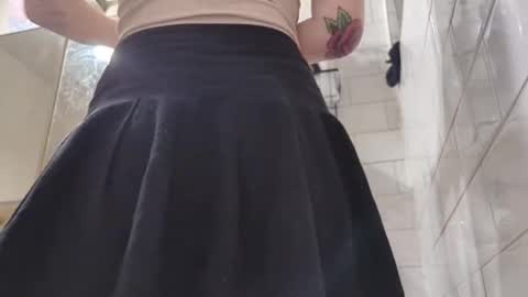 Snapshot of bukkakebae chatting on March 5, 2025, 7:17 pm bukkakebae online show from March 5, 2025, 7:17 pm