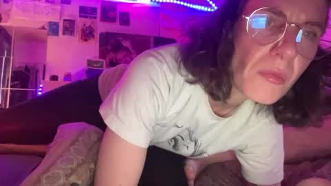 Snapshot of bukkakebae chatting on November 14, 2025, 5:17 am bukkakebae online show from November 14, 2025, 5:17 am