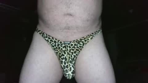 Snapshot of bulge1889 chatting on October 9, 2025, 5:05 am  Mark online show from October 9, 2025, 5:05 am