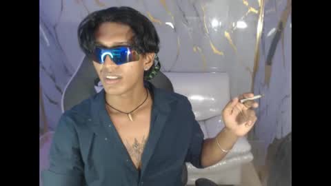 Snapshot of bull_cam chatting on October 1, 2025, 5:41 pm bull_cam online show from October 1, 2025, 5:41 pm