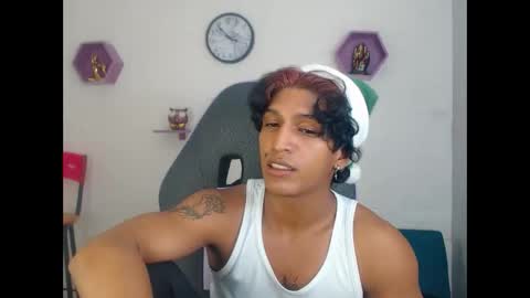 Snapshot of bull_cam chatting on December 14, 2025, 2:17 am bull_cam online show from December 14, 2025, 2:17 am