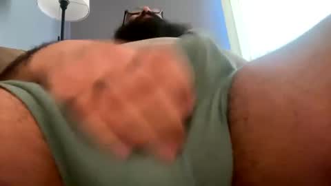 Snapshot of bullballsbarry chatting on January 8, 2025, 6:31 pm Barry online show from January 8, 2025, 6:31 pm