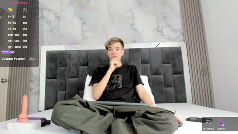 Snapshot of bunny_maxxi chatting on December 11, 2024, 12:34 pm bunny online show from December 11, 2024, 12:34 pm