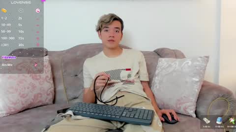 Snapshot of bunny_maxxi chatting on January 22, 2025, 3:18 pm bunny online show from January 22, 2025, 3:18 pm