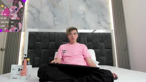 Snapshot of bunny_maxxi chatting on February 9, 2025, 3:12 pm bunny online show from February 9, 2025, 3:12 pm