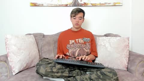 Snapshot of bunny_maxxi chatting on March 11, 2025, 12:17 pm bunny online show from March 11, 2025, 12:17 pm