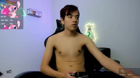 Snapshot of bunny_maxxi chatting on September 26, 2025, 12:31 pm bunny online show from September 26, 2025, 12:31 pm