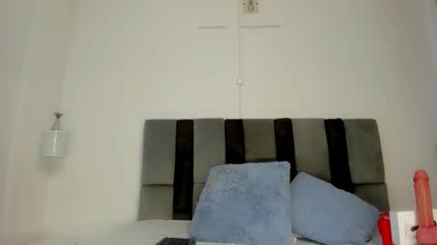 Snapshot of bunny_maxxi chatting on October 2, 2025, 12:23 pm bunny online show from October 2, 2025, 12:23 pm