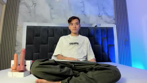 Snapshot of bunny_maxxi chatting on October 10, 2025, 12:26 pm bunny online show from October 10, 2025, 12:26 pm