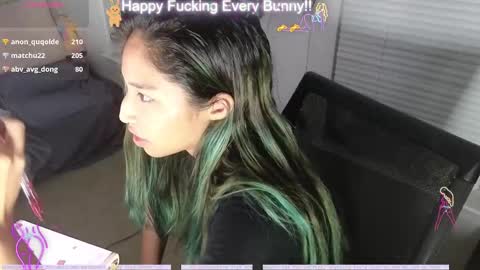 Snapshot of bunnycheekz chatting on December 3, 2024, 5:09 am Tokki bunny online show from December 3, 2024, 5:09 am