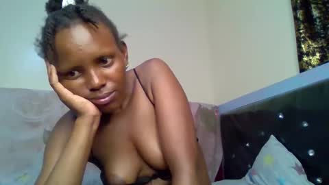 bunnydiva_ online show from October 29, 2025, 6:48 am