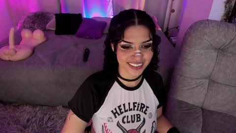   online show from December 17, 2024, 5:40 am