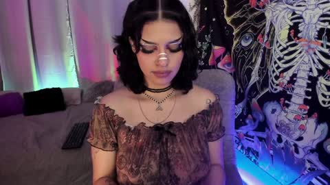   online show from January 3, 2025, 1:27 am