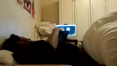 Snapshot of bustabunny chatting on November 10, 2025, 2:21 am Richabus2 online show from November 10, 2025, 2:21 am