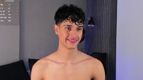 Snapshot of busterspinter chatting on December 1, 2024, 7:14 pm Buster independent model online show from December 1, 2024, 7:14 pm