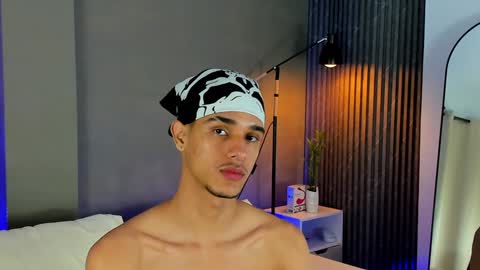 Snapshot of busterspinter chatting on January 10, 2025, 8:40 am Buster independent model online show from January 10, 2025, 8:40 am