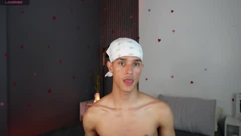 Snapshot of busterspinter chatting on February 27, 2025, 5:56 am Buster independent model online show from February 27, 2025, 5:56 am