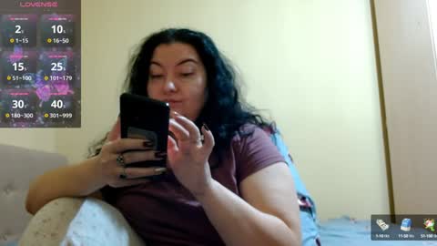 Snapshot of bustyemma chatting on January 16, 2025, 6:14 am Emma online show from January 16, 2025, 6:14 am