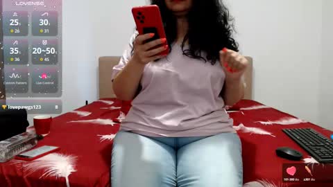 Snapshot of bustyemma chatting on September 9, 2025, 6:13 am Emma online show from September 9, 2025, 6:13 am