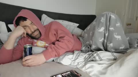 Snapshot of c2cmee chatting on February 6, 2025, 6:18 am c2cmee online show from February 6, 2025, 6:18 am