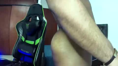 caballerozodi online show from November 8, 2025, 3:12 pm