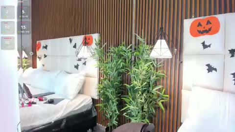 Snapshot of cailynbrowm chatting on October 30, 2025, 4:47 am CailynBrown online show from October 30, 2025, 4:47 am