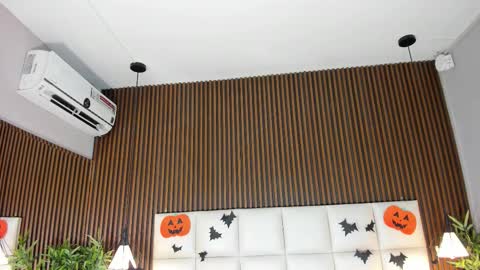 Snapshot of cailynbrowm chatting on November 2, 2025, 4:26 am CailynBrown online show from November 2, 2025, 4:26 am