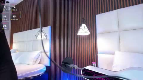 Snapshot of cailynbrowm chatting on November 13, 2025, 4:44 am CailynBrown online show from November 13, 2025, 4:44 am