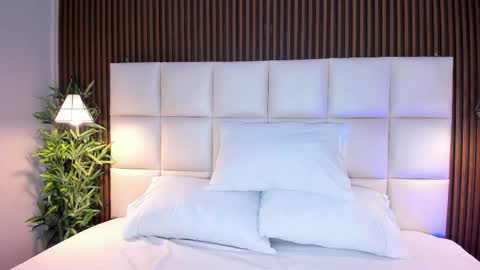 Snapshot of cailynbrowm chatting on November 19, 2025, 4:12 am CailynBrown online show from November 19, 2025, 4:12 am