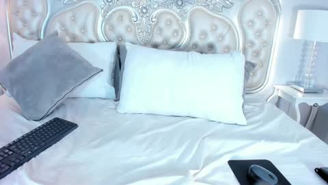 Caitlyn  online show from January 23, 2025, 11:26 pm