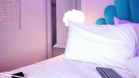 Caitlyn  online show from March 6, 2025, 1:48 am