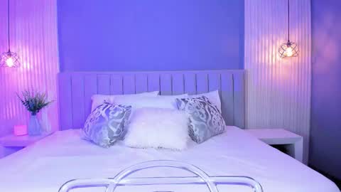 Caitlyn  online show from September 8, 2025, 10:42 pm