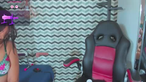 Snapshot of calanthelove chatting on March 12, 2025, 6:51 am Calanthe online show from March 12, 2025, 6:51 am