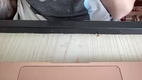 Anna online show from September 23, 2025, 5:43 am