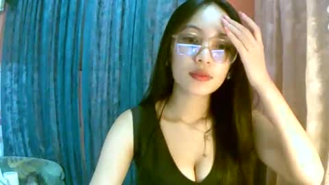 Snapshot of calla_freya chatting on October 11, 2025, 8:13 am Freya online show from October 11, 2025, 8:13 am