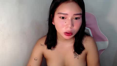 Snapshot of callme_remaxxx7 chatting on November 7, 2025, 2:00 am Rema online show from November 7, 2025, 2:00 am