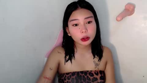 Snapshot of callme_remaxxx7 chatting on November 13, 2025, 7:40 am Rema online show from November 13, 2025, 7:40 am