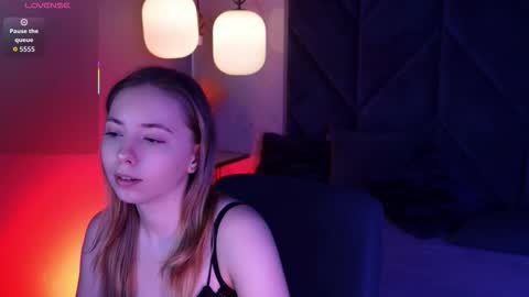 Nora online show from November 29, 2025, 5:54 am