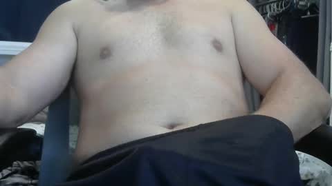 Snapshot of callmeroger33 chatting on September 19, 2025, 5:02 pm callmeroger33 online show from September 19, 2025, 5:02 pm