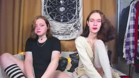 Snapshot of calvin_kevin_grem chatting on February 20, 2025, 2:46 pm Calvin Kevin Grem online show from February 20, 2025, 2:46 pm