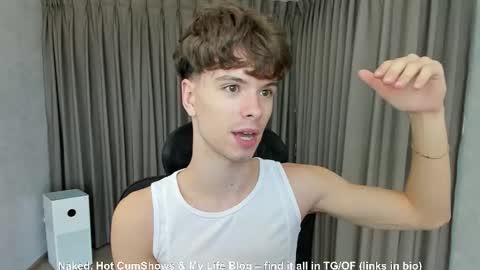 Hey I am Calvin  online show from November 23, 2025, 7:08 am