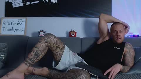 Calvin  online show from December 31, 2024, 9:31 am