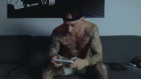 Calvin  online show from September 10, 2025, 9:59 pm